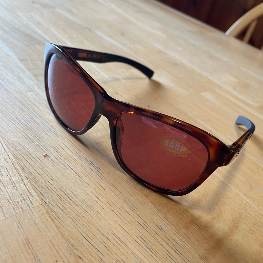 Costa Women’s Vela Sunglasses